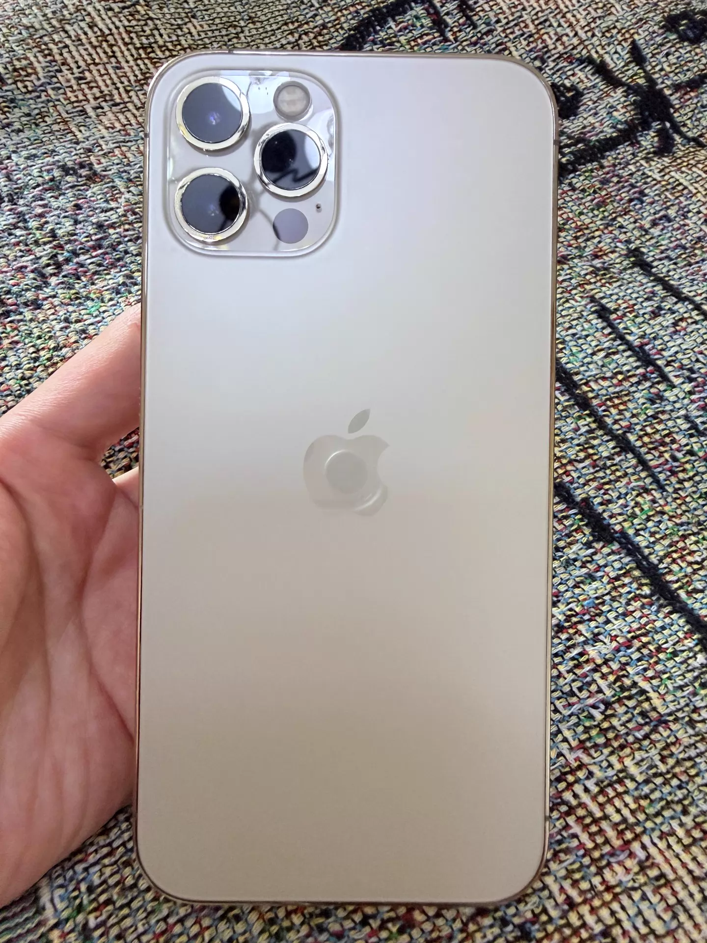 Apple iPhone 12 Pro 256G 少量磕碰划痕