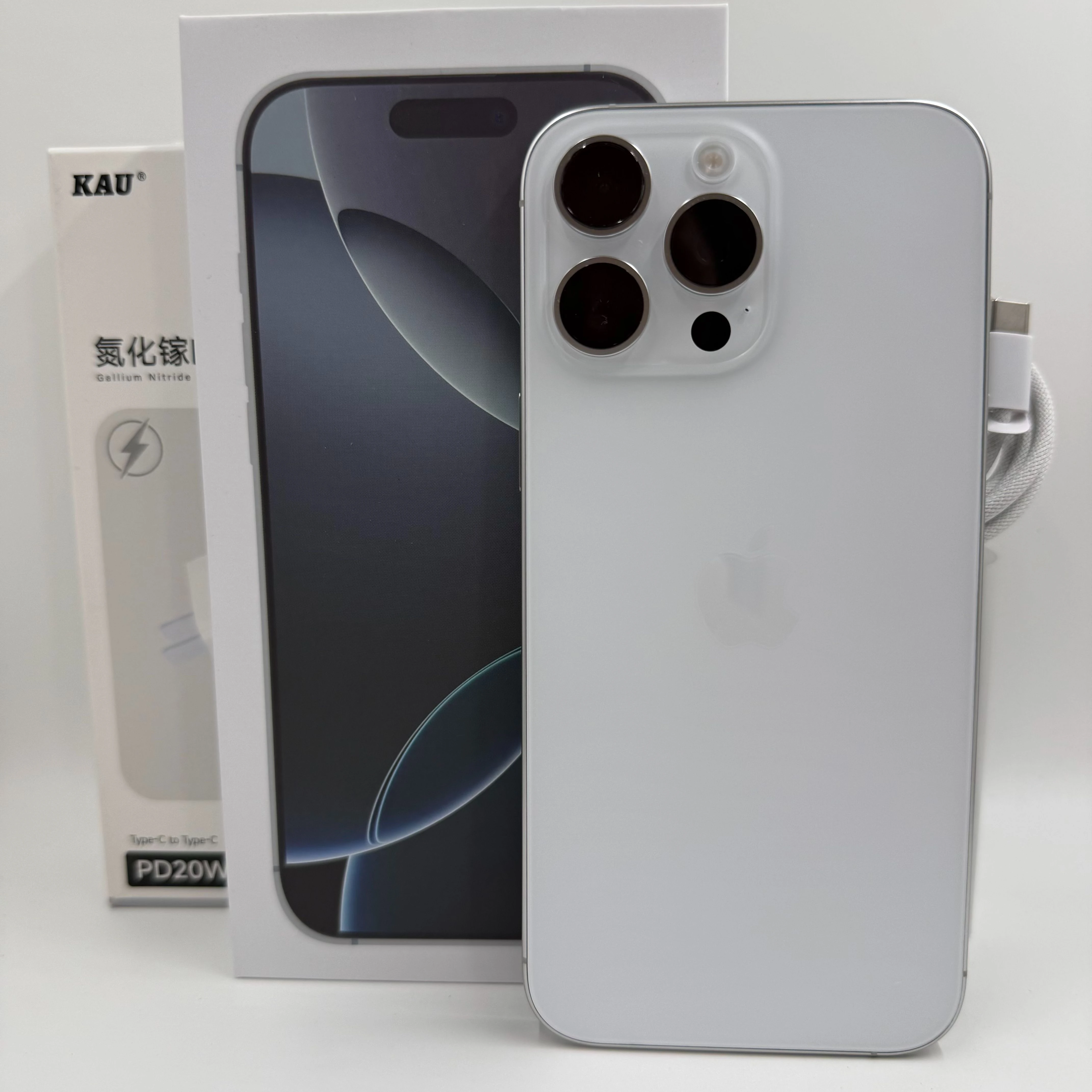 Apple iPhone 16 Pro Max 256G 白色 99新
